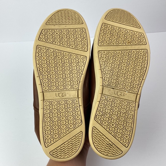 Ugg | Brown Leather Slip On Loafers Men’s 11 - Picture 8 of 10